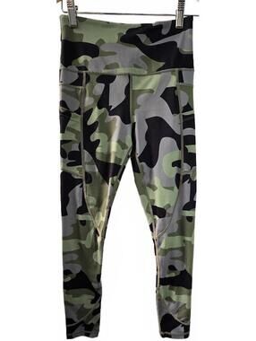 Zyia Active Camouflage Print Leggings with Side Pockets Size 4